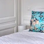 Blue Bird Avec Place De Parking ! Rouen
