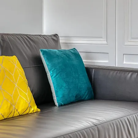 Blue Bird Avec Place De Parking ! Lägenhet Rouen