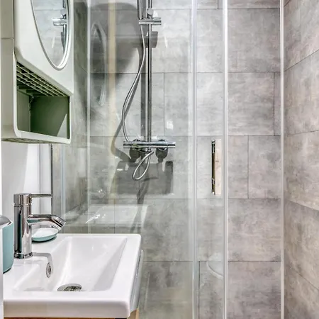 Blue Bird Avec Place De Parking ! Lägenhet Rouen