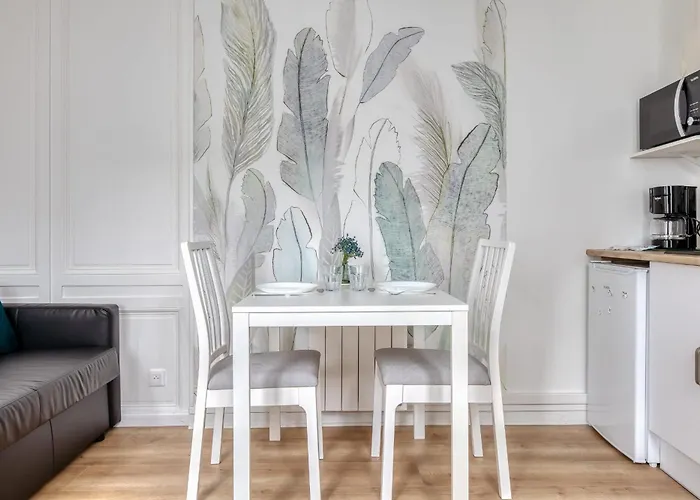 Blue Bird Avec Place De Parking !