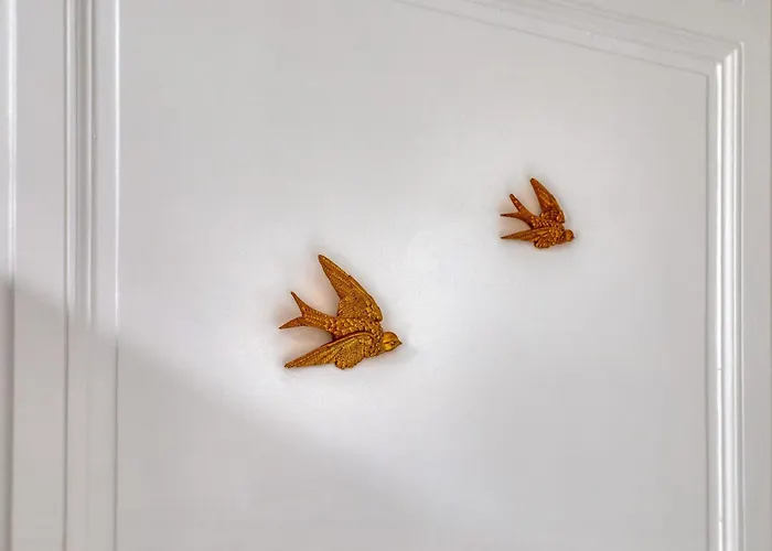 Blue Bird Avec Place De Parking ! Rouen